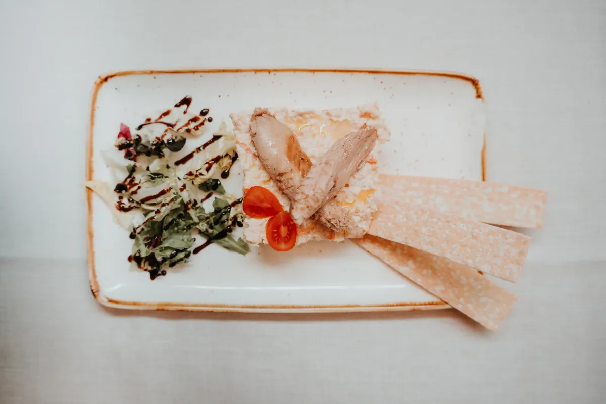 Ensaladilla rusa con melva